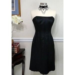 Banana Republic Italy Strapless Fit Flare LBD Black Dress 10 Corset Style Bodice